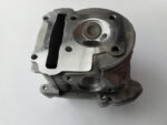 Головка цилиндра ПОЛНОСТЬЮ в сборе С КРЫШКОЙ GY6-150см3 'GX
 Motor'