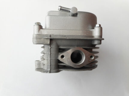 Головка цилиндра ПОЛНОСТЬЮ в сборе С КРЫШКОЙ GY6-150см3 'GX
 Motor'
